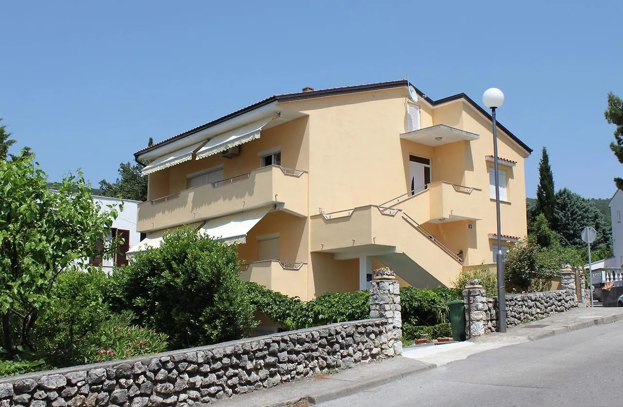 Apartments With A Parking Space Selce, Crikvenica - 2361